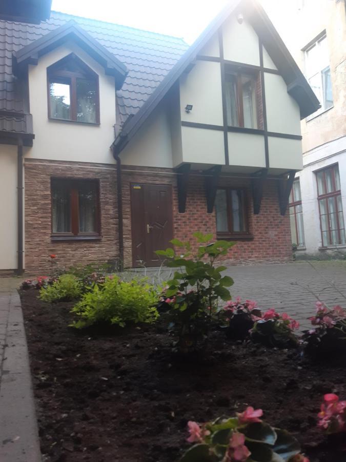 Затишна Оселя В Центрі Львова Lviv Ngoại thất bức ảnh